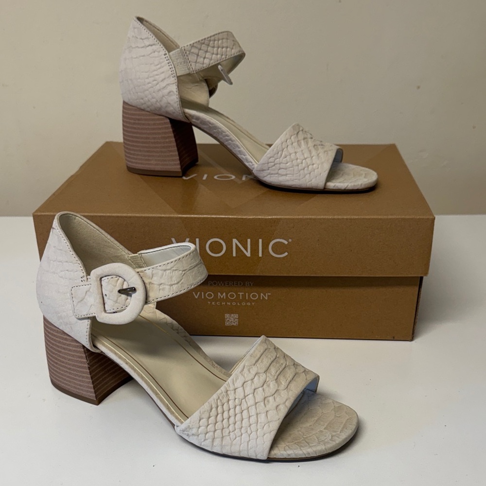 Vionic Chardonnay Cream Snake-Embossed Block Heel Sandals